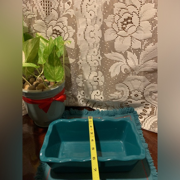 ✨⚡️💥 CELEBRATE IT Baking Ruffle Edge Scalloped Dish, Turquoise Oven Loaf Pan - Picture 4 of 7